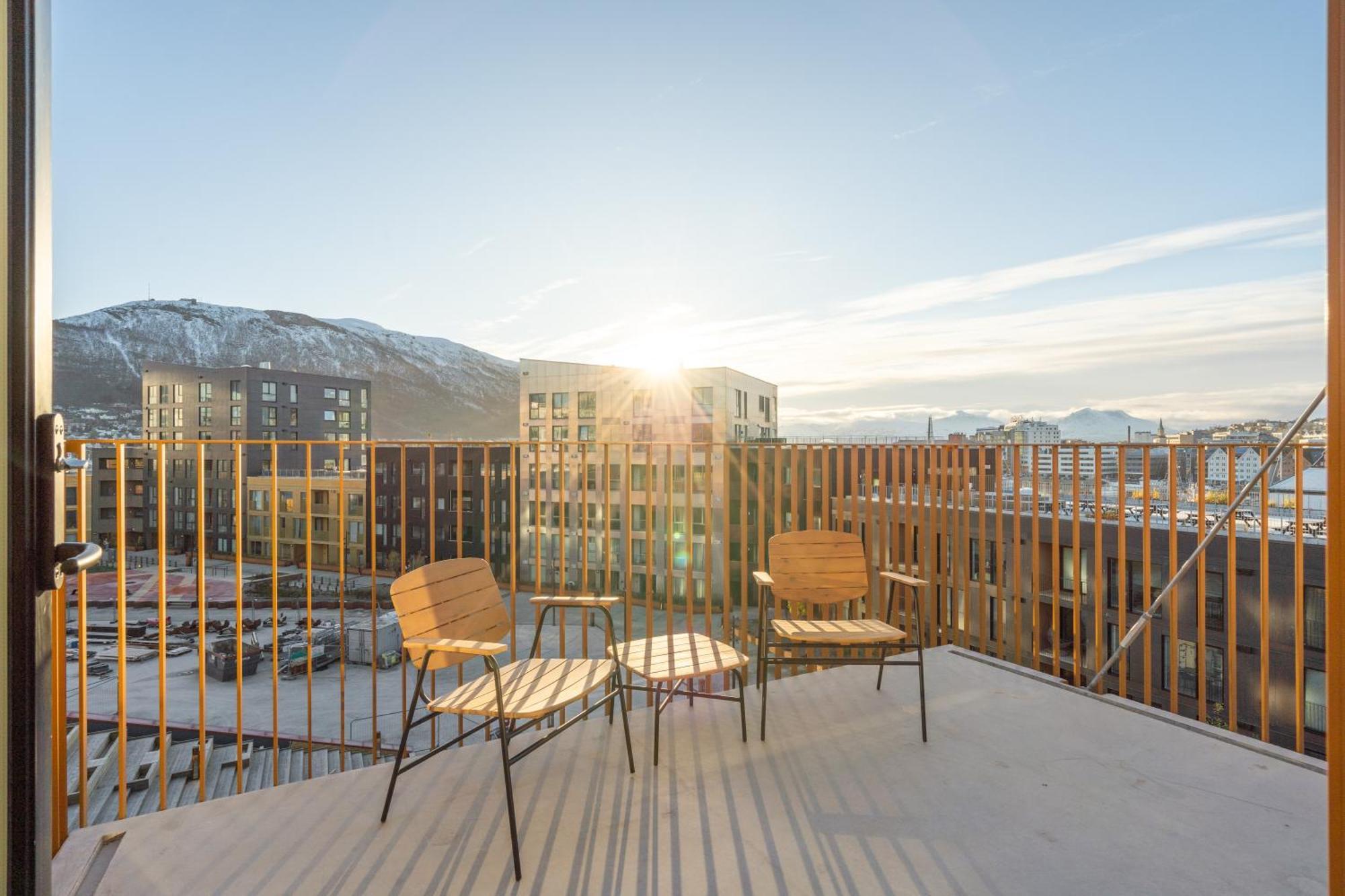 Totalapartments Vervet Gjoa, Brand New Apartments Tromso Luaran gambar